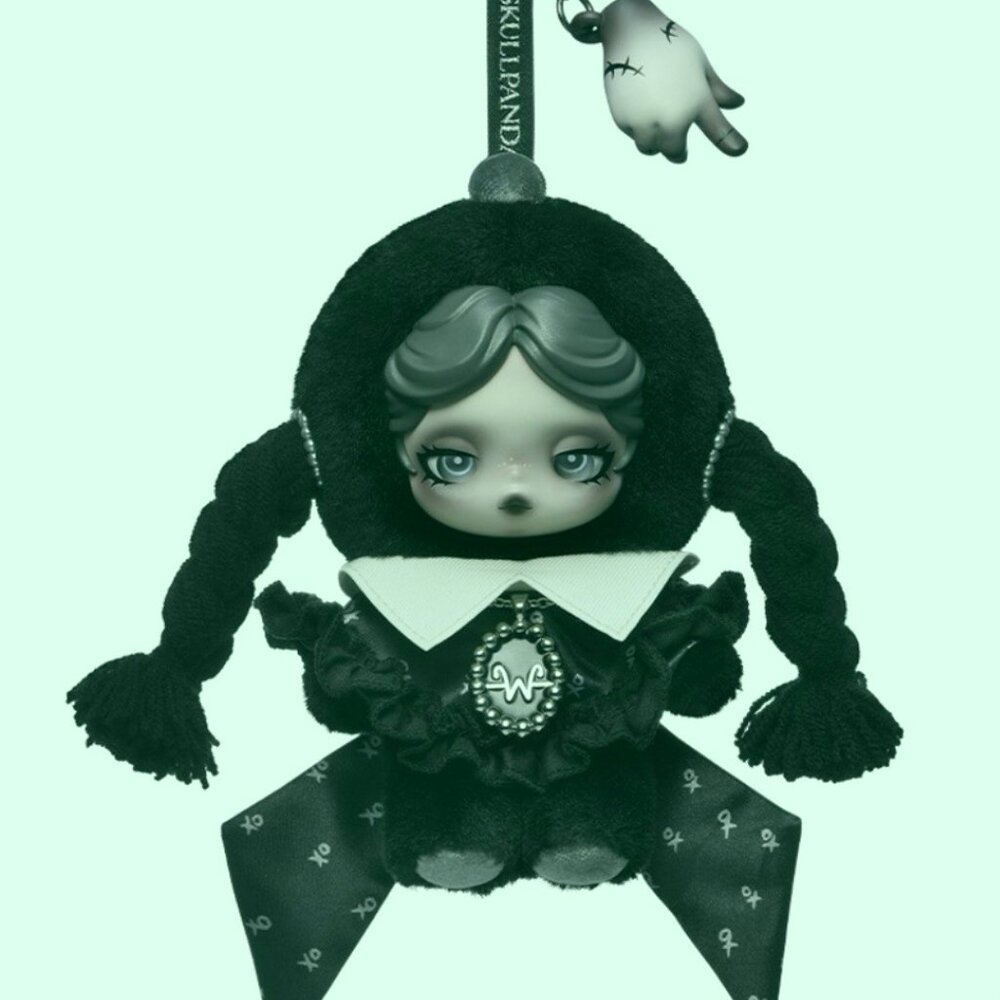 POP MART SKULLPANDA x Wednesday Classic Dress Version Plush NWT Factory Sealed